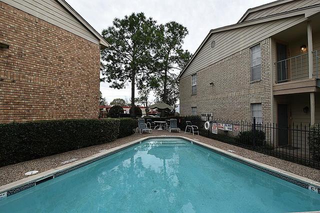 14600 Fonmeadow Dr #100