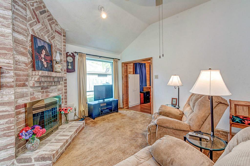 6634 Liberty Valley Dr