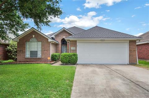 21119 Woodland Green Dr