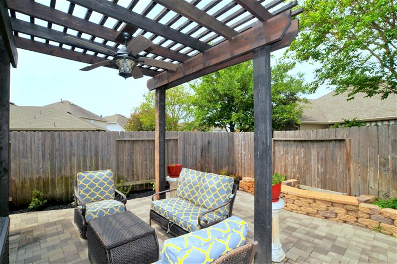 For Sale: 2106 Castle Gardens Ln Katy, TX 77449