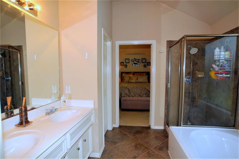 For Sale: 2106 Castle Gardens Ln Katy, TX 77449