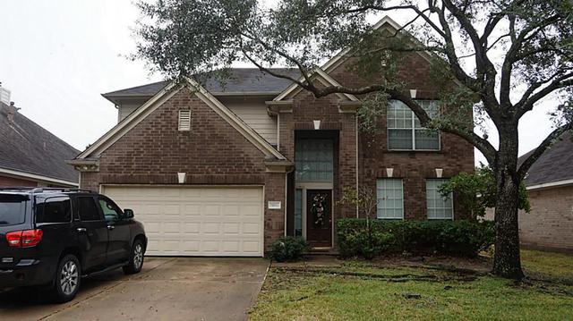 19815 Black Canyon Dr