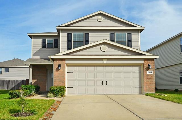 19815 Black Canyon Dr