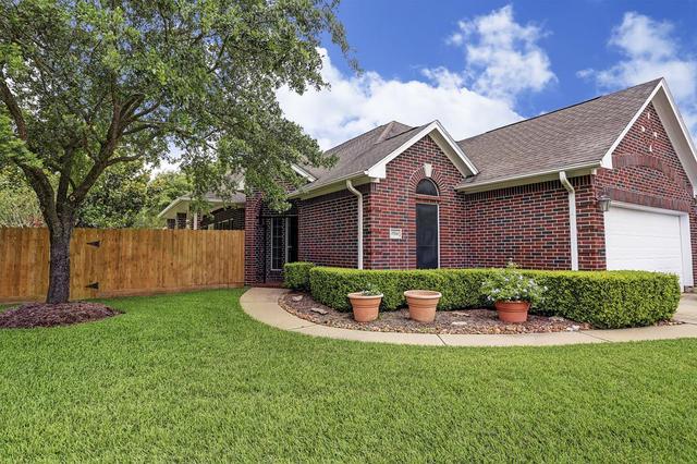 1111 Chippenham Dr