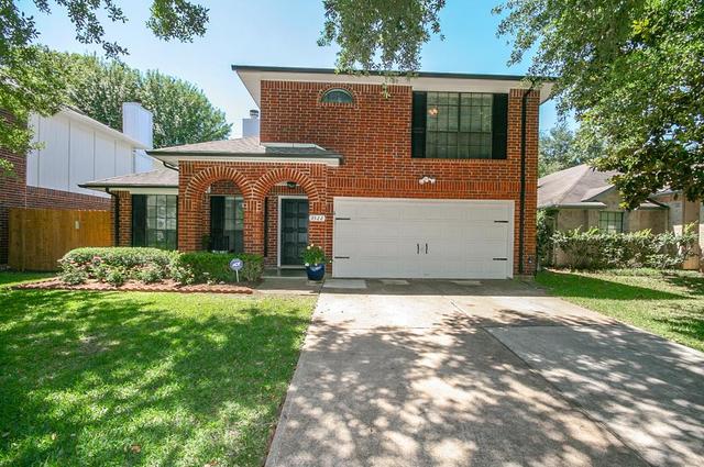 3122 Broadmoor Dr