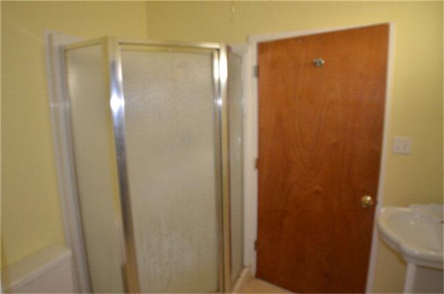 245 Swallow Dr