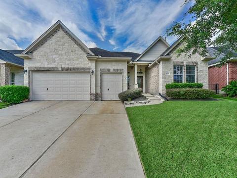 2911 River Flower Ln