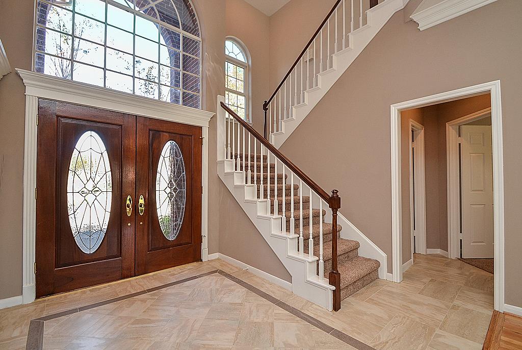 1106 Swallow Cir