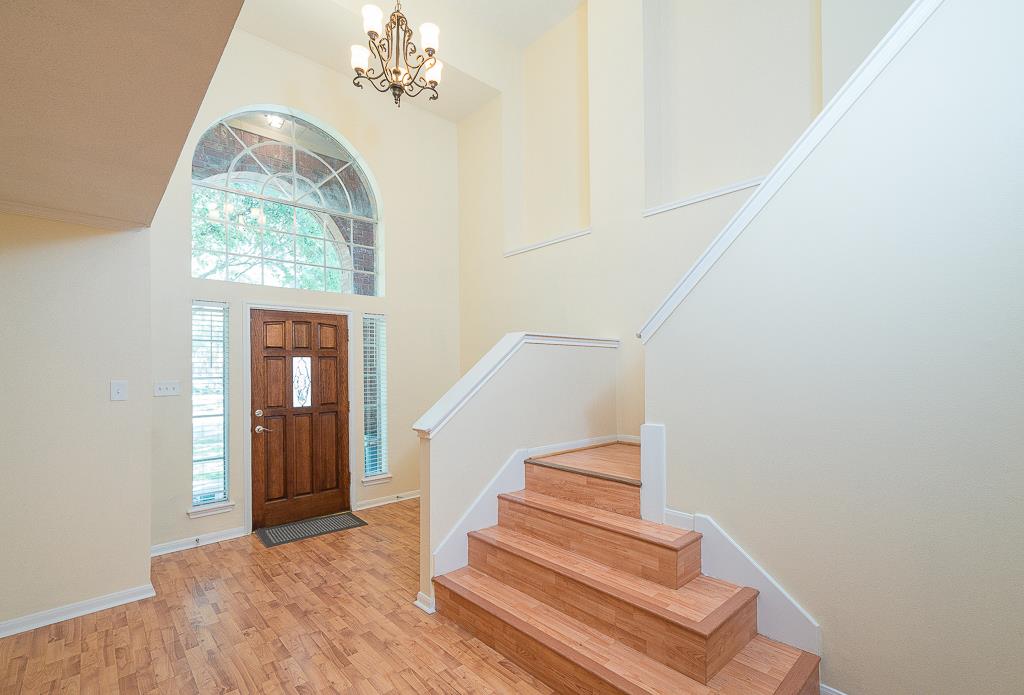 738 Annies Way