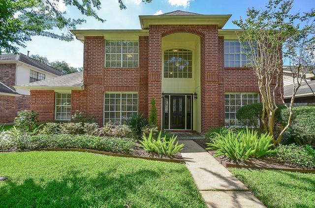 3322 Sturbridge Ln