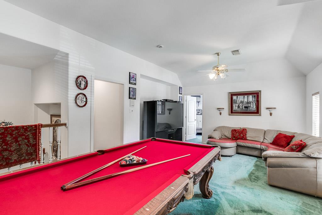For Sale: 16 Fosters Ct Sugar Land, TX 77479