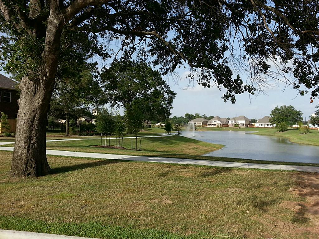 2019 Harbor Breeze Ln