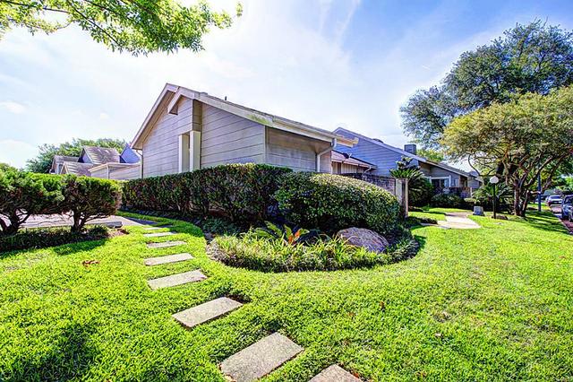 9707 Richmond Ave #114