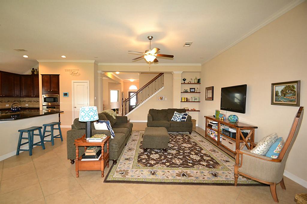 For Sale: 28535 Spiceberry Dr Katy, TX 77494
