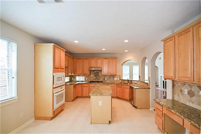 11318 Rock Bridge Ln