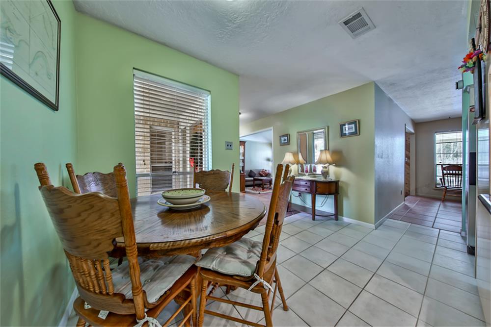 54 Shady Oak