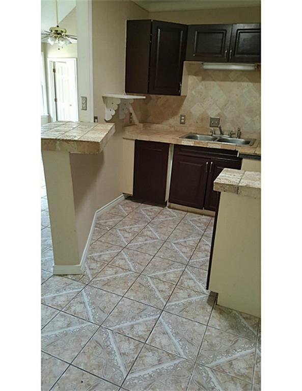 For Sale: 1288 Rosharon Rd Alvin, TX 77511