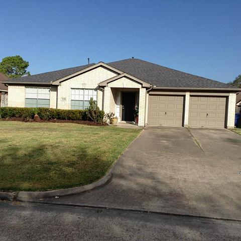 3208 Deer Trail Dr
