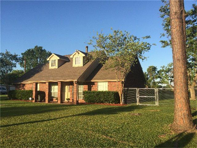 1004 Shady Oak Dr
