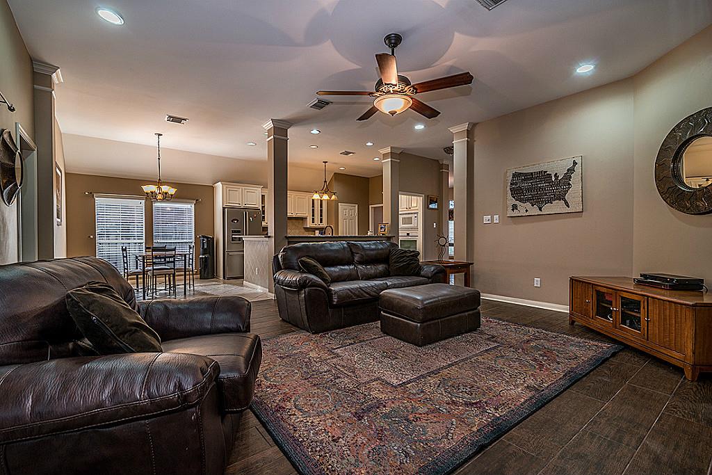 105 Warm Spring Ln