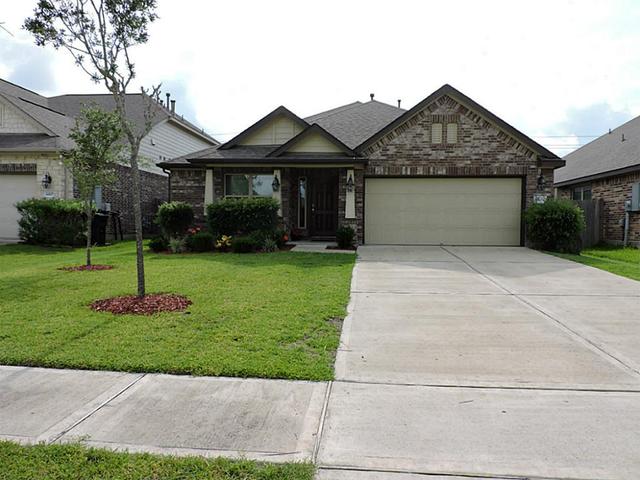 6734 River Ridge Ln
