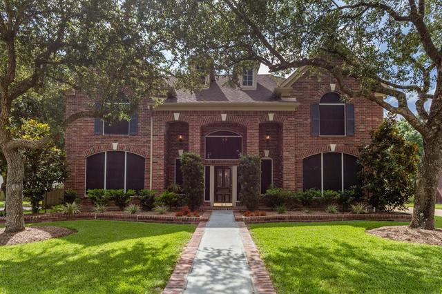 1806 Sandy Lake Dr