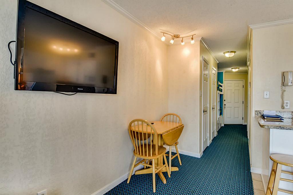 6102 Seawall Blvd #395