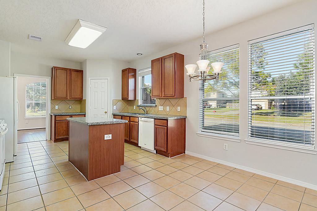 5301 Summer Pl