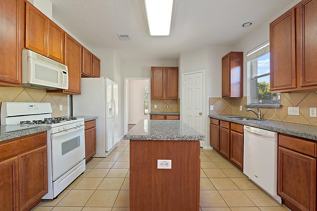 5301 Summer Pl