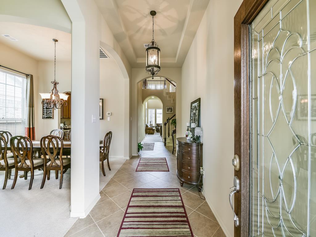 3302 Cactus Heights Ln