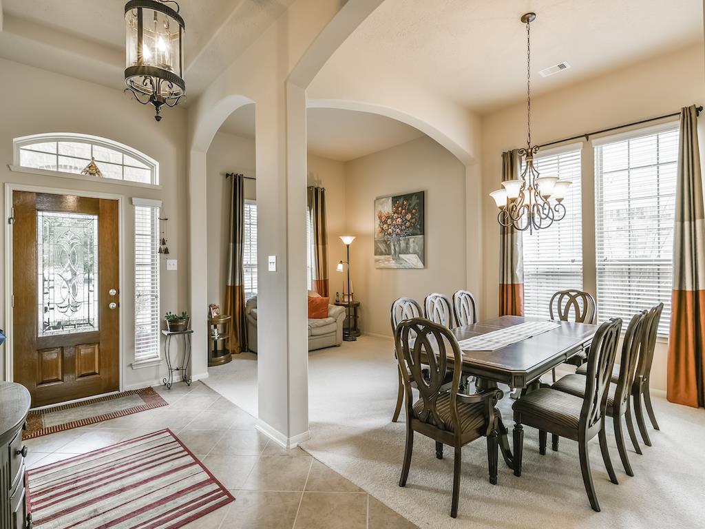 3302 Cactus Heights Ln