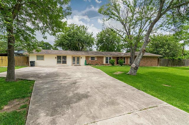 1634 Roy Rd