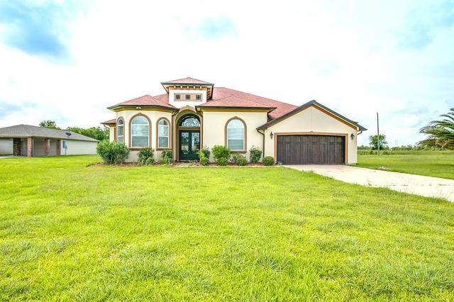 715 Comanche Trail Dr