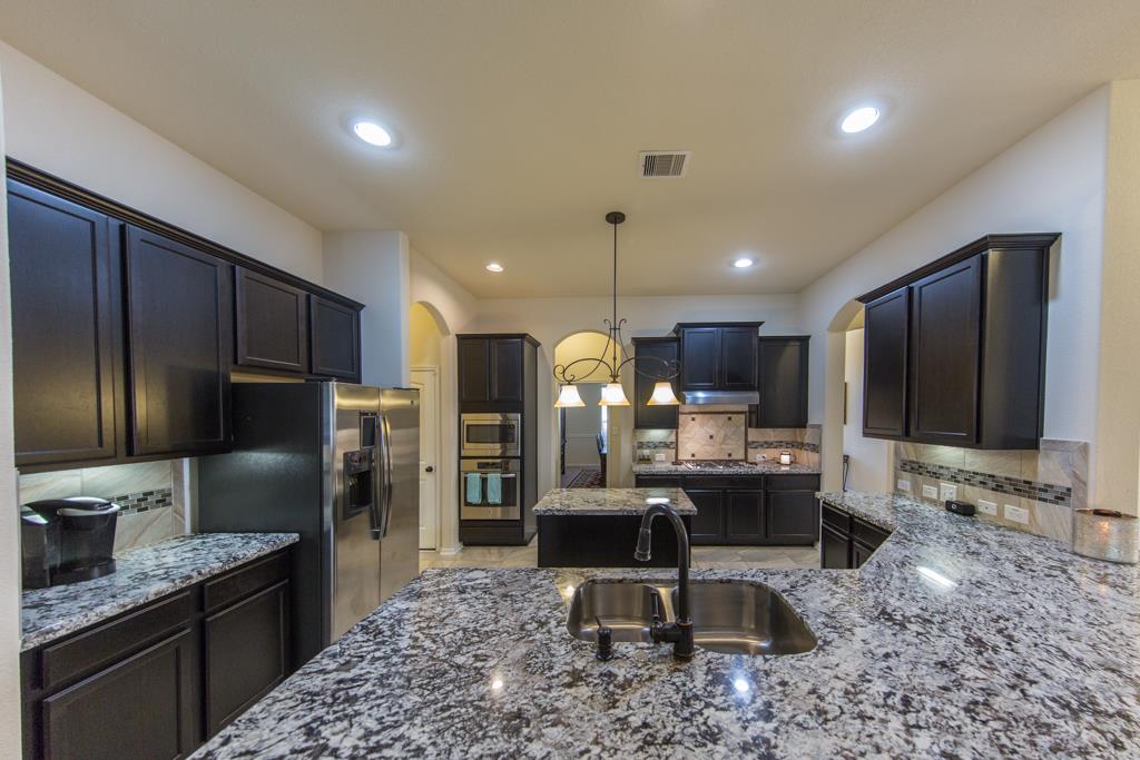 3522 Chatwood Dr
