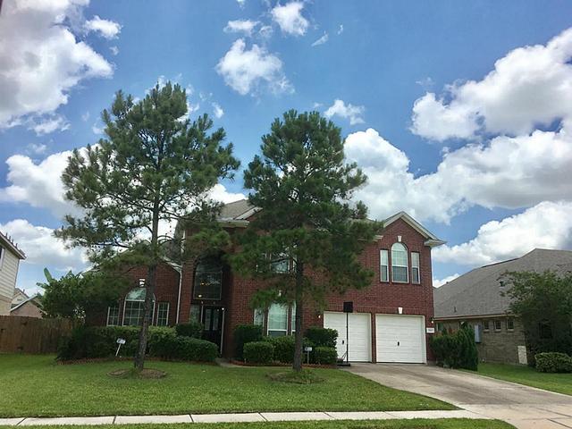 2406 Fastwater Creek Ct