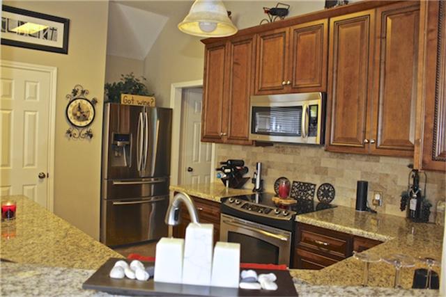 3614 Deerbrook Ct