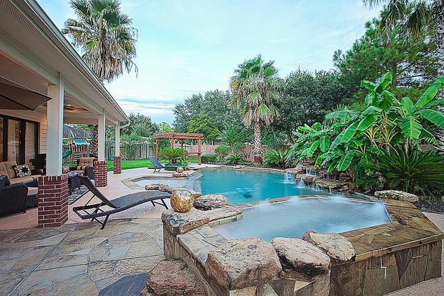 11502 Bay Ledge Dr