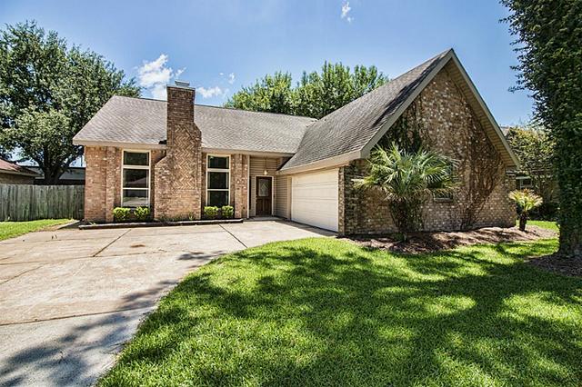 202 Shirleen Dr