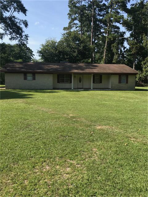 700 W Dogwood St