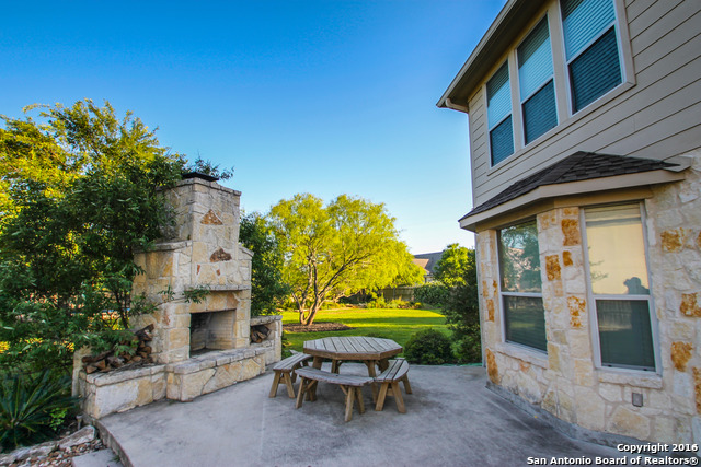 For Sale: 8201 Roseben Cir Boerne, TX 78015