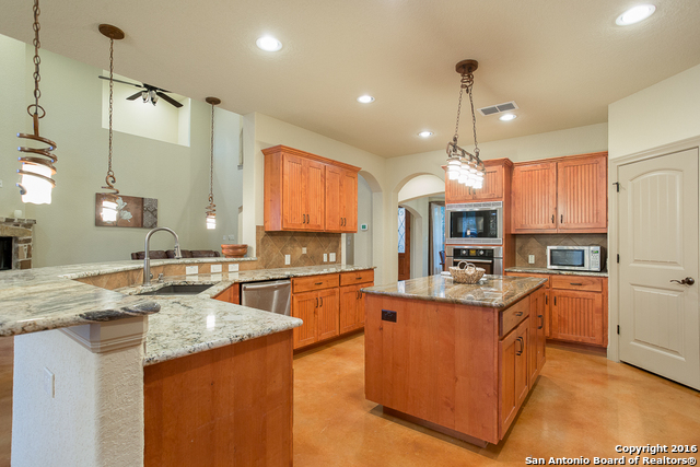 1580 County Road 2801 E