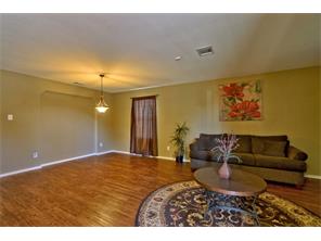148 S Willow Way