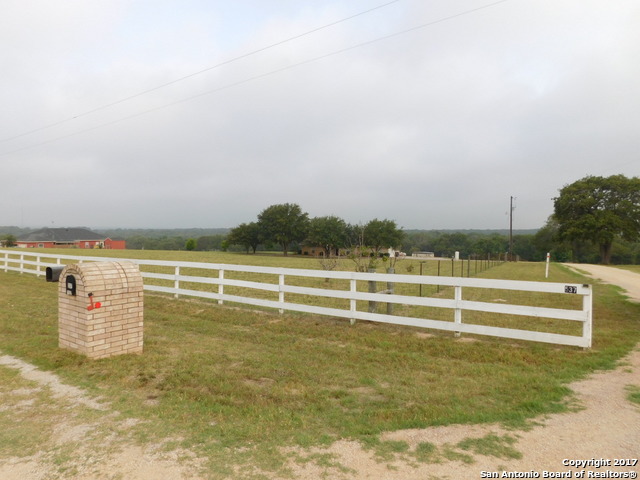 182 Woodcreek Dr