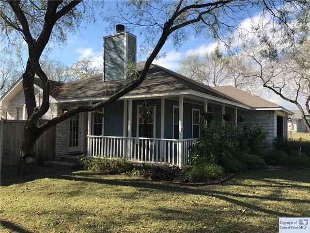 3175 Magnolia Mnr