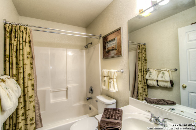 290 Suncrest Dr