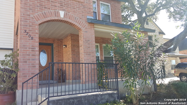 3208 Emerson Pass