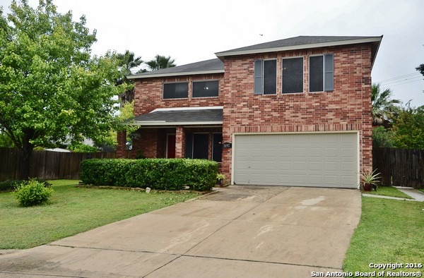 1692 Fir Cir Schertz, TX 78154