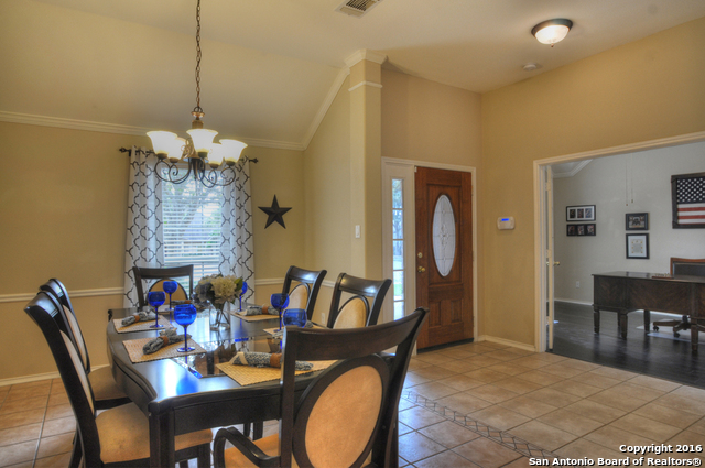 1641 Canyon Oak