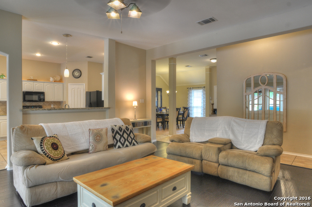 1641 Canyon Oak