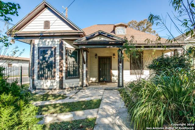 301 Lamar St